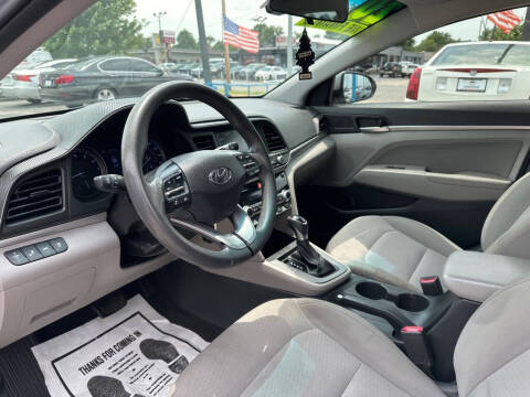 2020 Hyundai Elantra