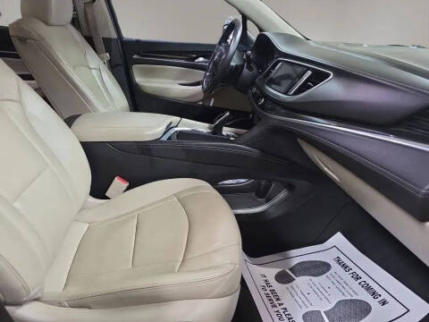 2020 Buick Enclave Essence