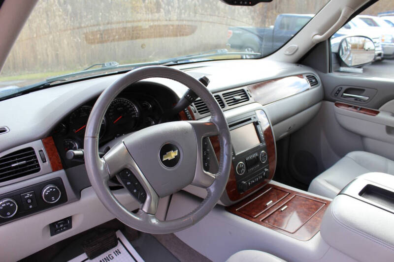 2012 Chevrolet Avalanche LTZ