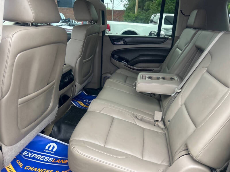 2015 Chevrolet Suburban LT