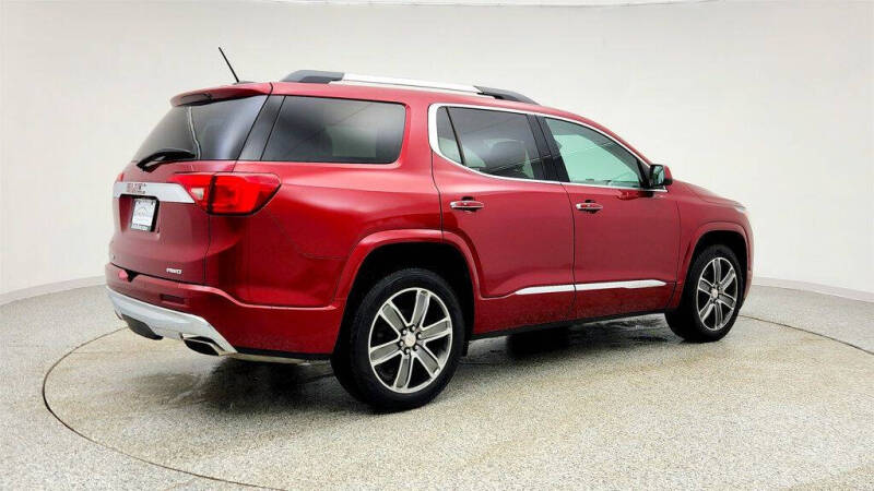 2019 GMC Acadia Denali