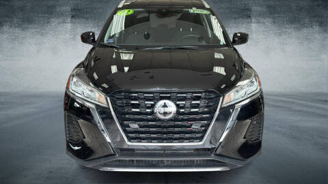 2022 Nissan Kicks SV