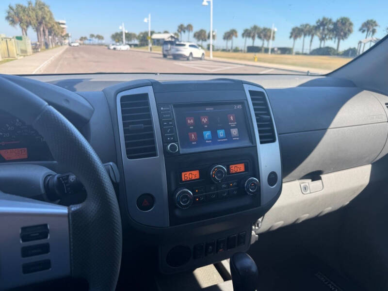 2020 Nissan Frontier SV