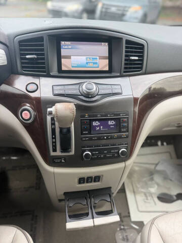2013 Nissan Quest