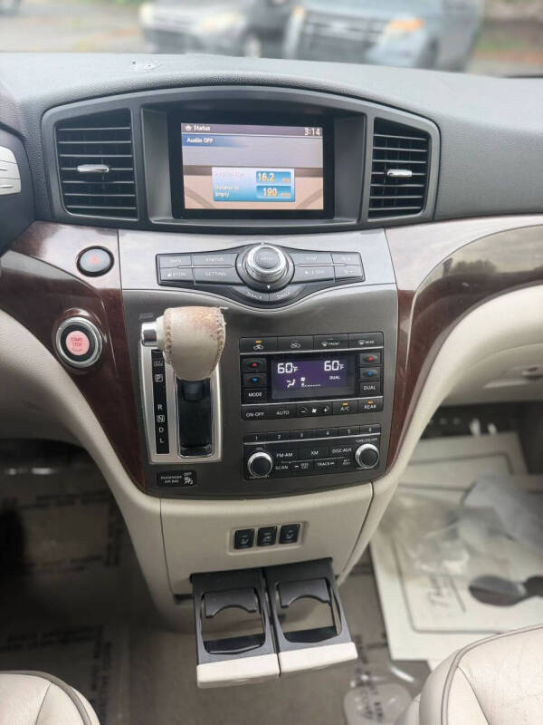 2013 Nissan Quest