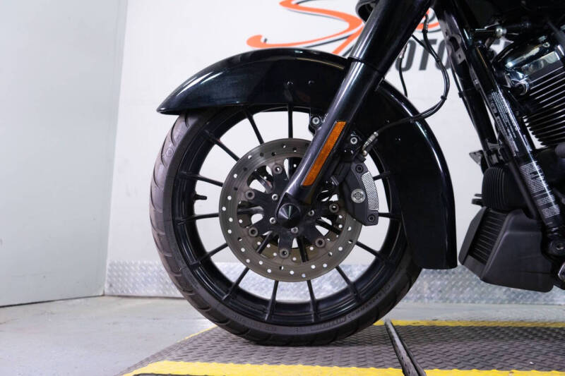 2018 Harley-Davidson Street Glide Special