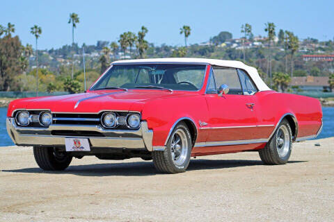 1967 Oldsmobile Cutlass Supreme