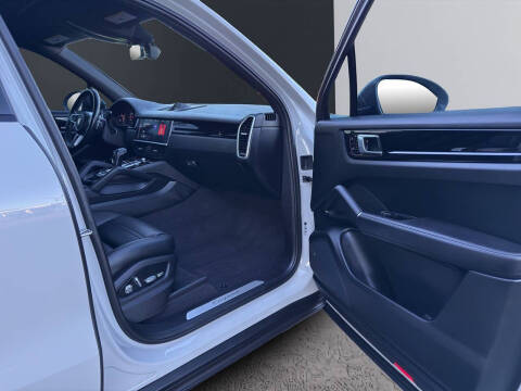 2020 Porsche Cayenne