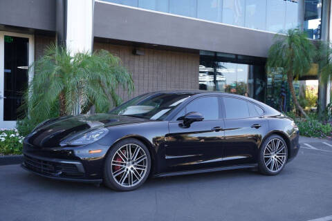 2017 Porsche Panamera