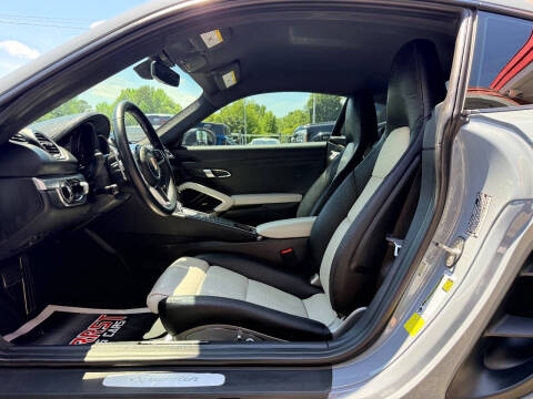 2024 Porsche 718 Cayman