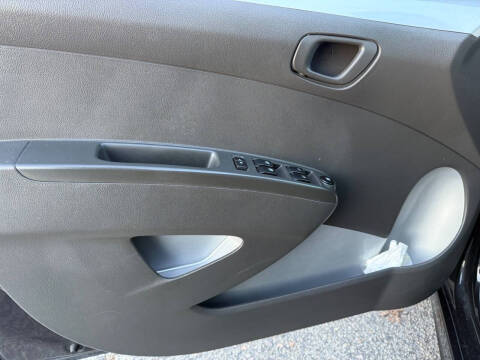 2016 Chevrolet Spark EV 2LT