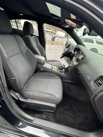 2016 Dodge Charger SXT