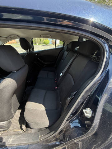 2017 Mazda MAZDA3 Sport