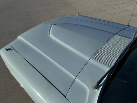 1966 Ford Thunderbird