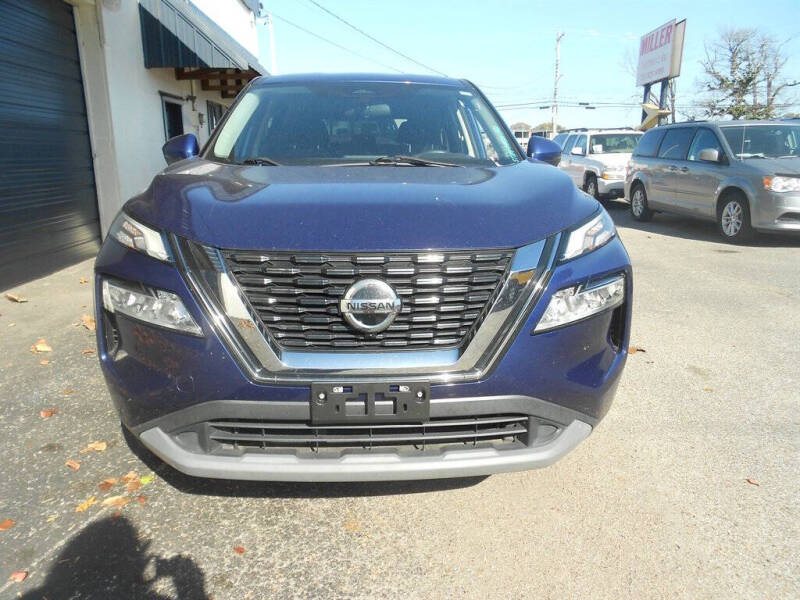 2021 Nissan Rogue SV