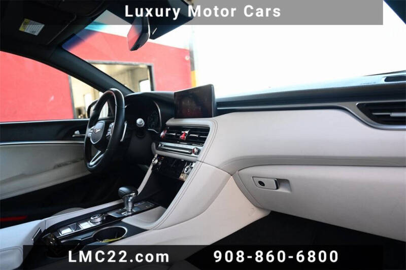 2024 Genesis G70