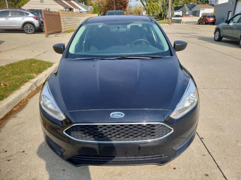 2017 Ford Focus S photo 5