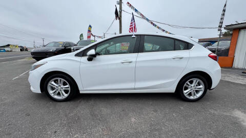 2018 Chevrolet Cruze LT Auto