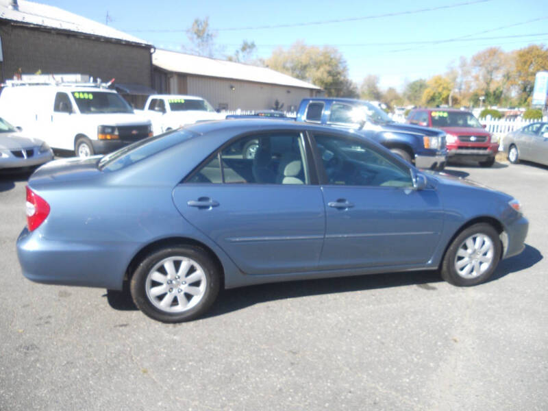 2002 Toyota Camry XLE photo 5