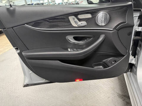 2017 Mercedes-Benz E-Class E 300 4MATIC