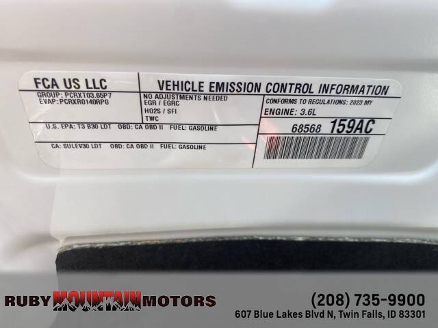 2023 Chrysler Pacifica Touring L