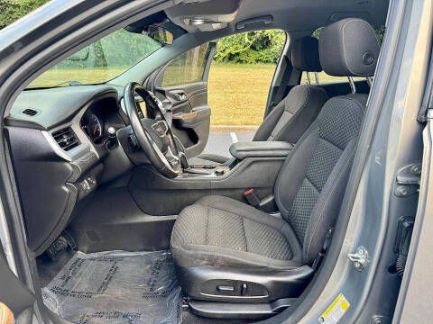 2019 GMC Acadia SLE-2