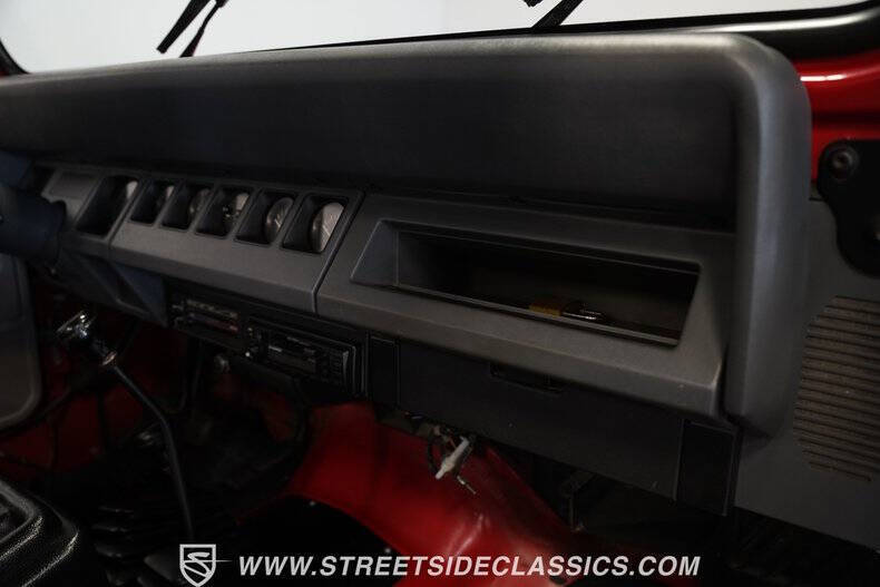 1989 Jeep Wrangler S