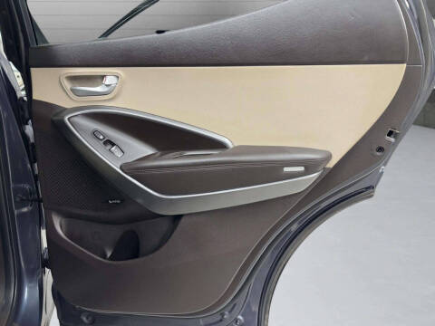 2017 Hyundai Santa Fe Sport 2.0T Ultimate