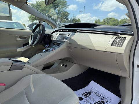 2013 Toyota Prius Two