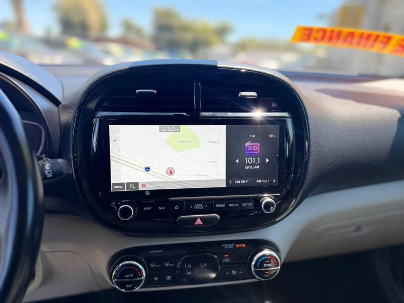 2023 Kia Soul EX