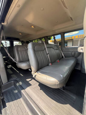 2017 Chevrolet Express LS 3500