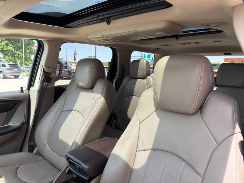 2013 GMC Acadia Denali