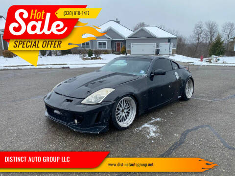 2004 Nissan 350Z for sale at DISTINCT AUTO GROUP LLC in Kent OH