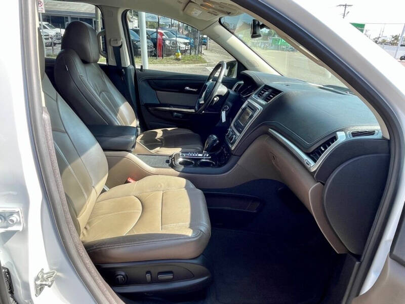 2017 GMC Acadia Limited