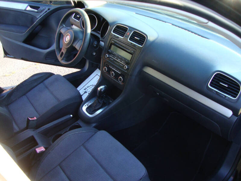 2011 Volkswagen Golf 2.5L PZEV
