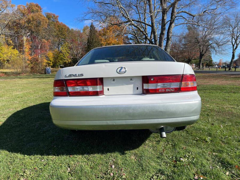 2001 Lexus ES 300