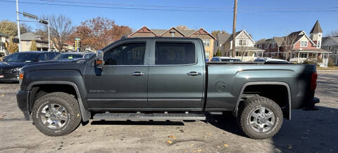 2017 GMC Sierra 3500HD Denali