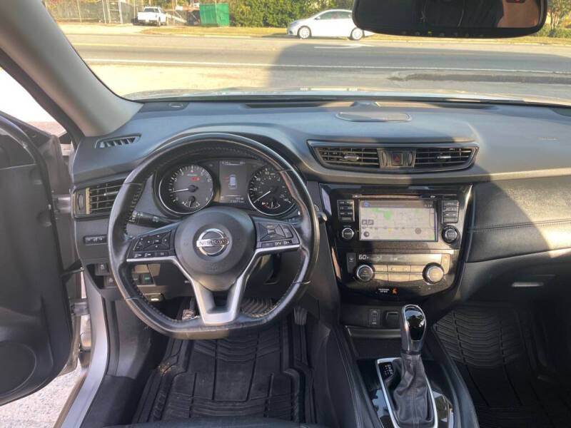 2017 Nissan Rogue