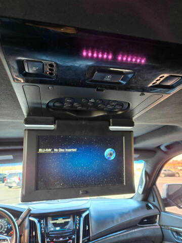 2016 Cadillac Escalade Platinum