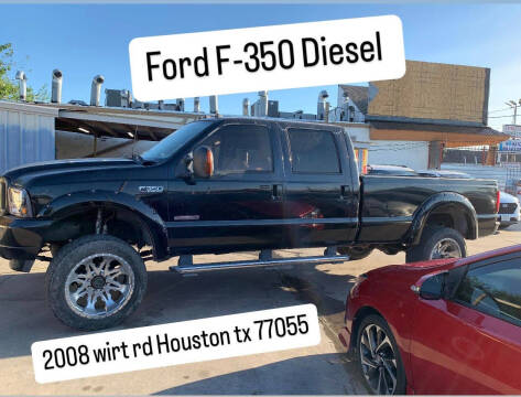 2004 Ford F-350 Super Duty for sale at Hispanos Cars 4 Less by Cadena Motors, Inc. in Houston TX