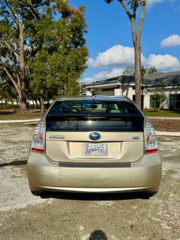 2010 Toyota Prius I