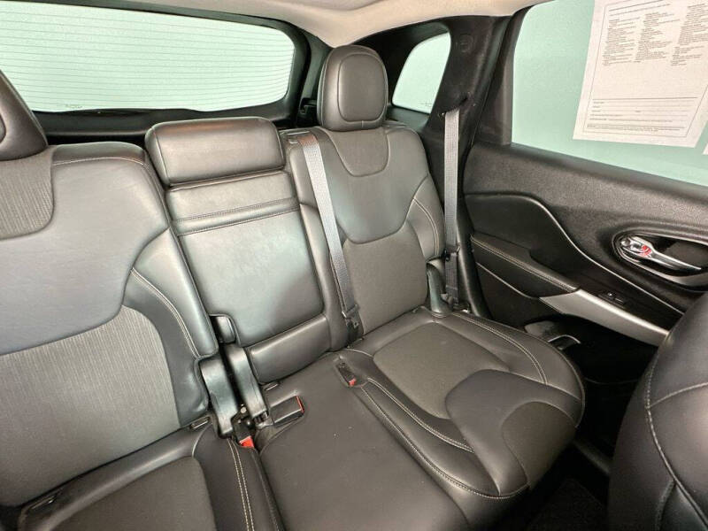 2018 Jeep Cherokee Latitude Plus