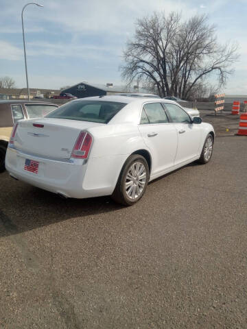 2014 Chrysler 300 C