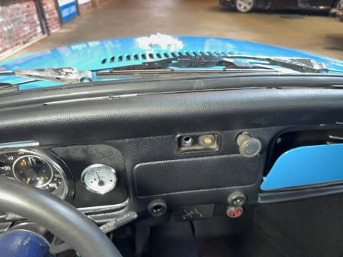 1972 Volkswagen Super Beetle
