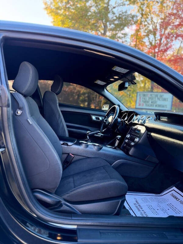 2018 Ford Mustang EcoBoost