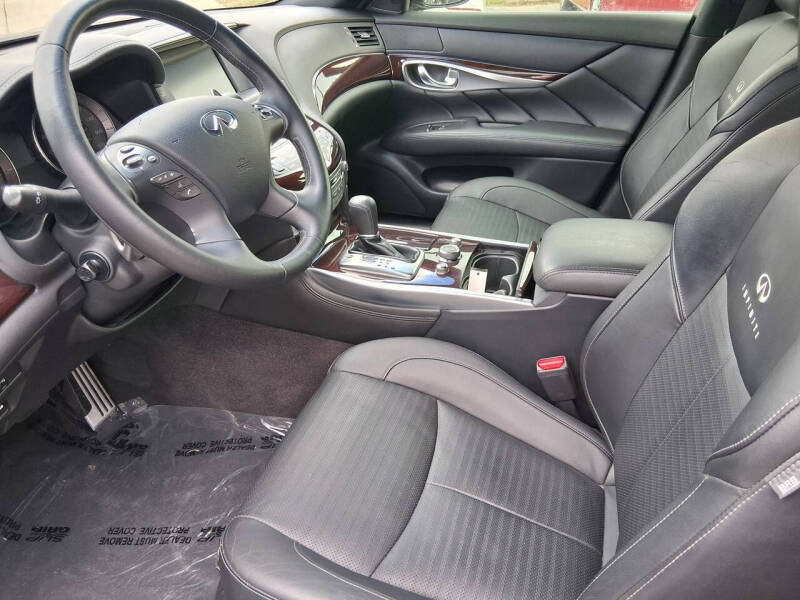 2013 Infiniti M37