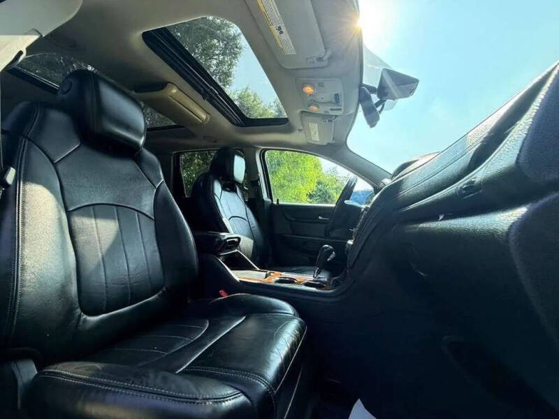 2014 Chevrolet Traverse LTZ