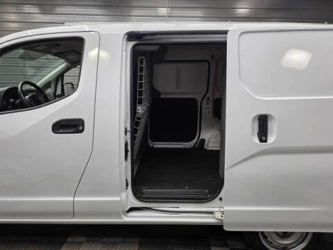 2021 Nissan NV200