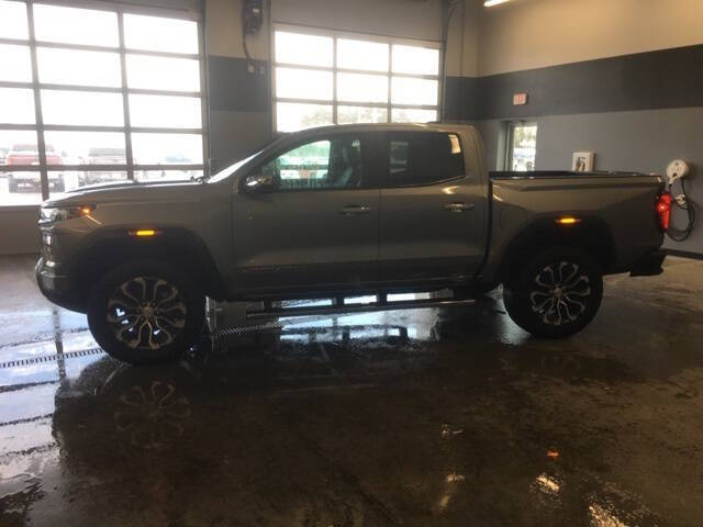 2025 GMC Canyon Denali