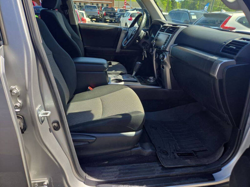 2020 Toyota 4Runner SR5